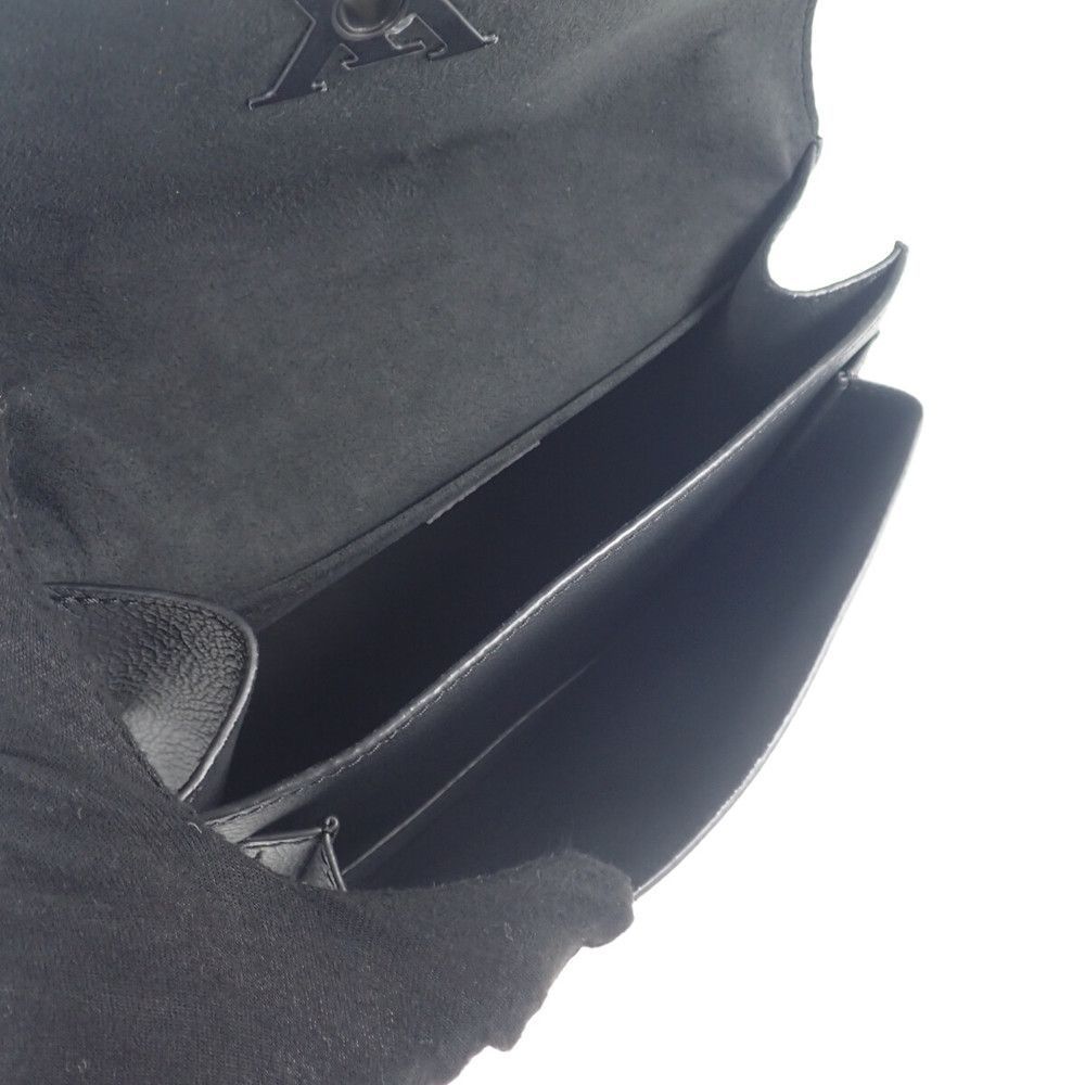 Louis Vuitton My LockMe BB Monochrome Shoulder Bag Calfskin Black - Picture 5 of 8